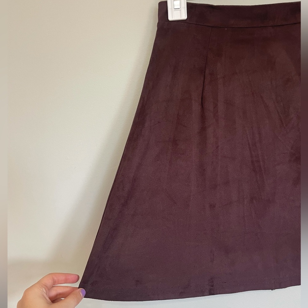Charlotte Russe Faux Suede Brown Zipper A-line Skirt - Picture 3 of 9